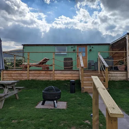 Red Darren Luxury Hut Apartment Llanveynoe Exterior photo