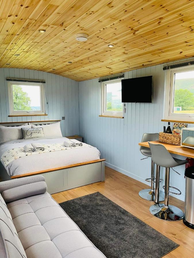 Apartment Red Darren Luxury Hut Llanveynoe
